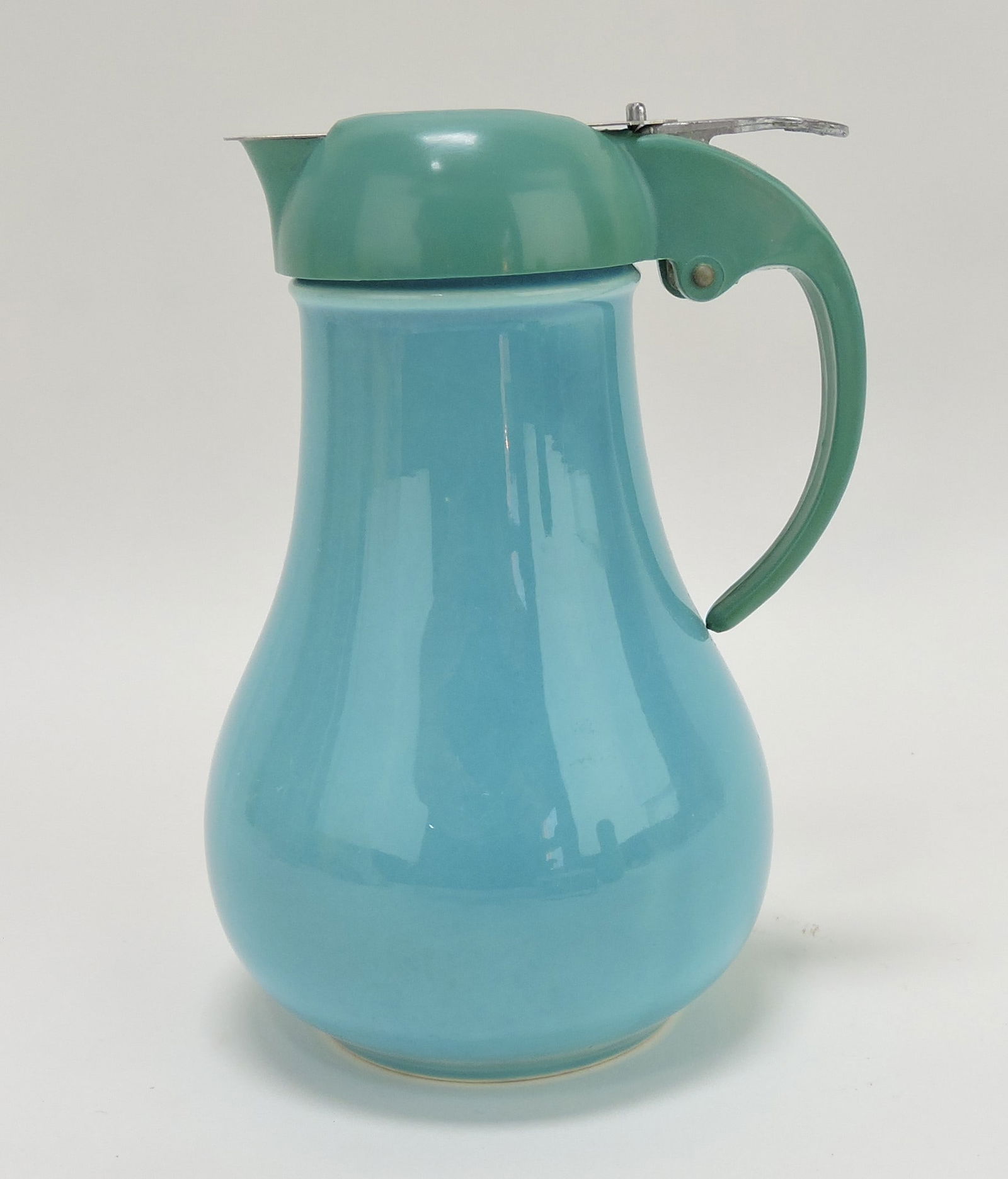 Fiesta syrup pitcher, turquoise (1 of 1)