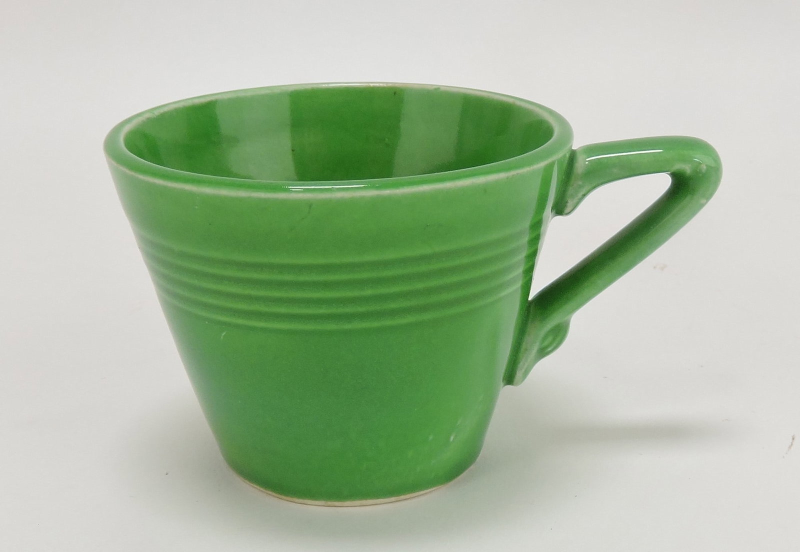 Harlequin demitasse cup, medium green: .