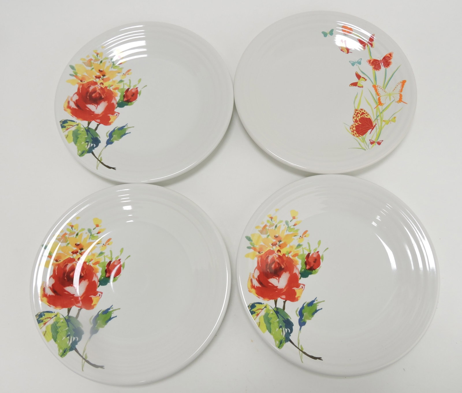 Fiesta Post 86 lot of 4 - 9" plates with: decal