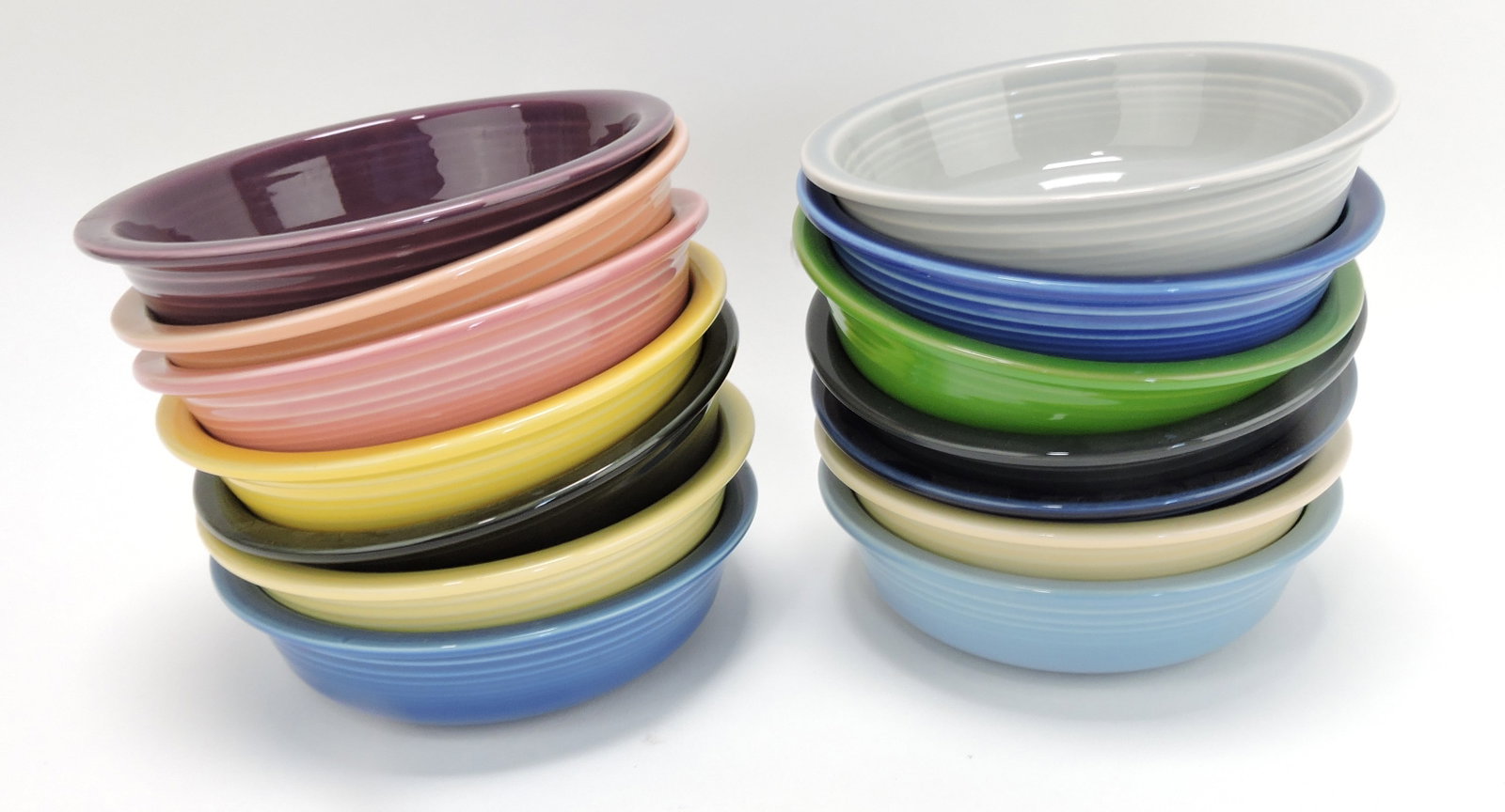 Fiesta Post 86 lot of 14 - 7" cereal bowls,: mixed
