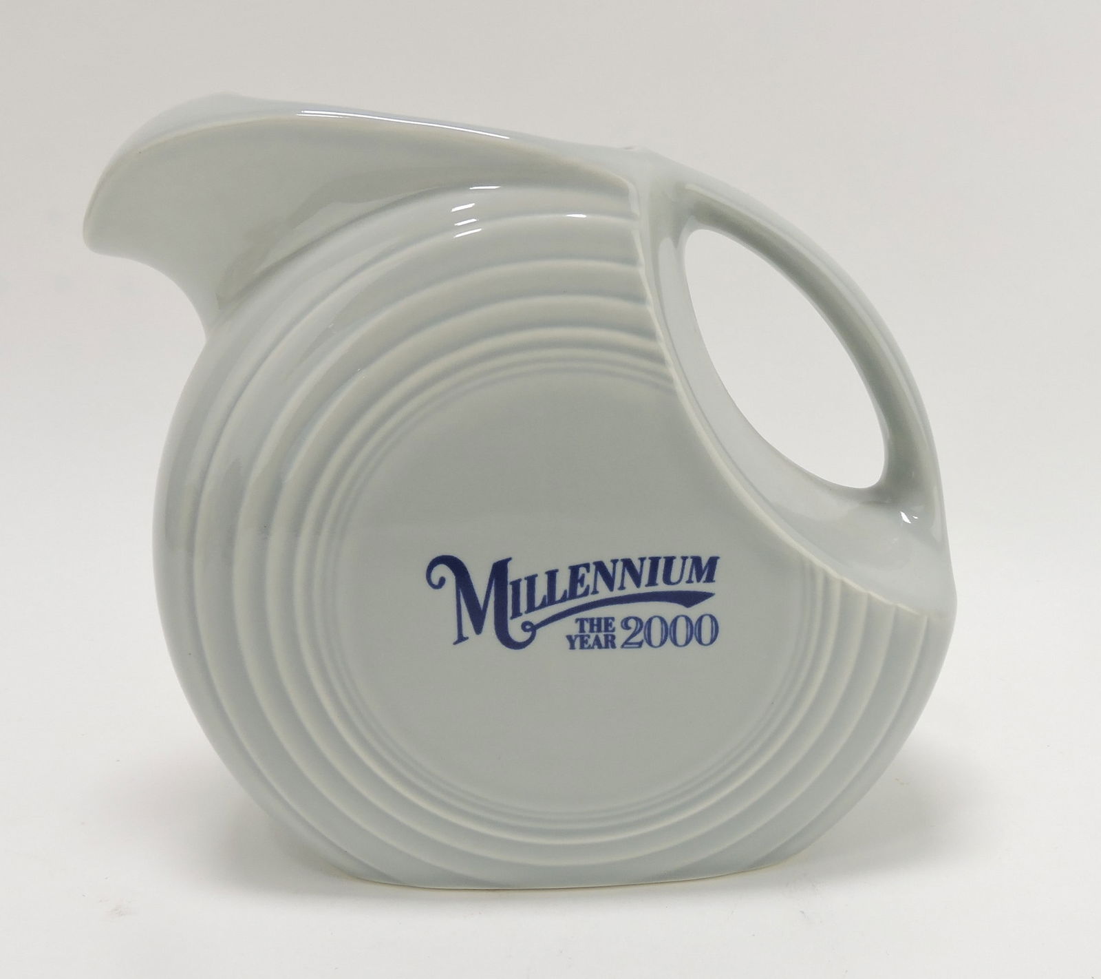 Fiesta Post 86 disc water pitcher, (1 of 1)