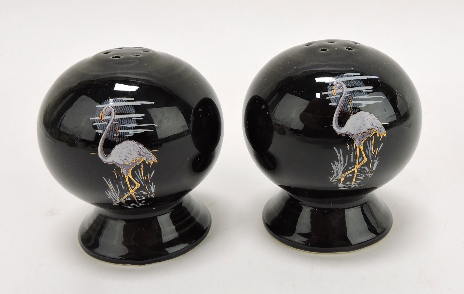 Fiesta Post 86 salt & pepper shaker, (1 of 1)