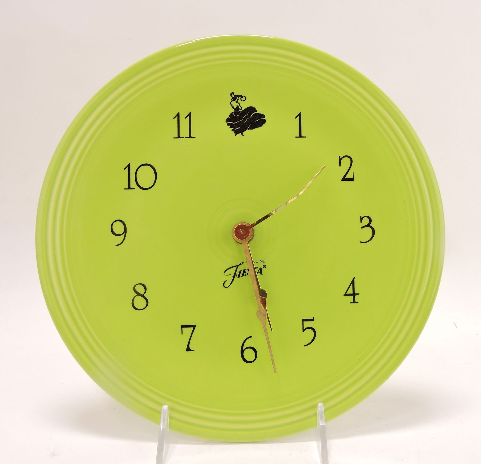 Fiesta Post 86 plate clock, chartreuse (1 of 1)