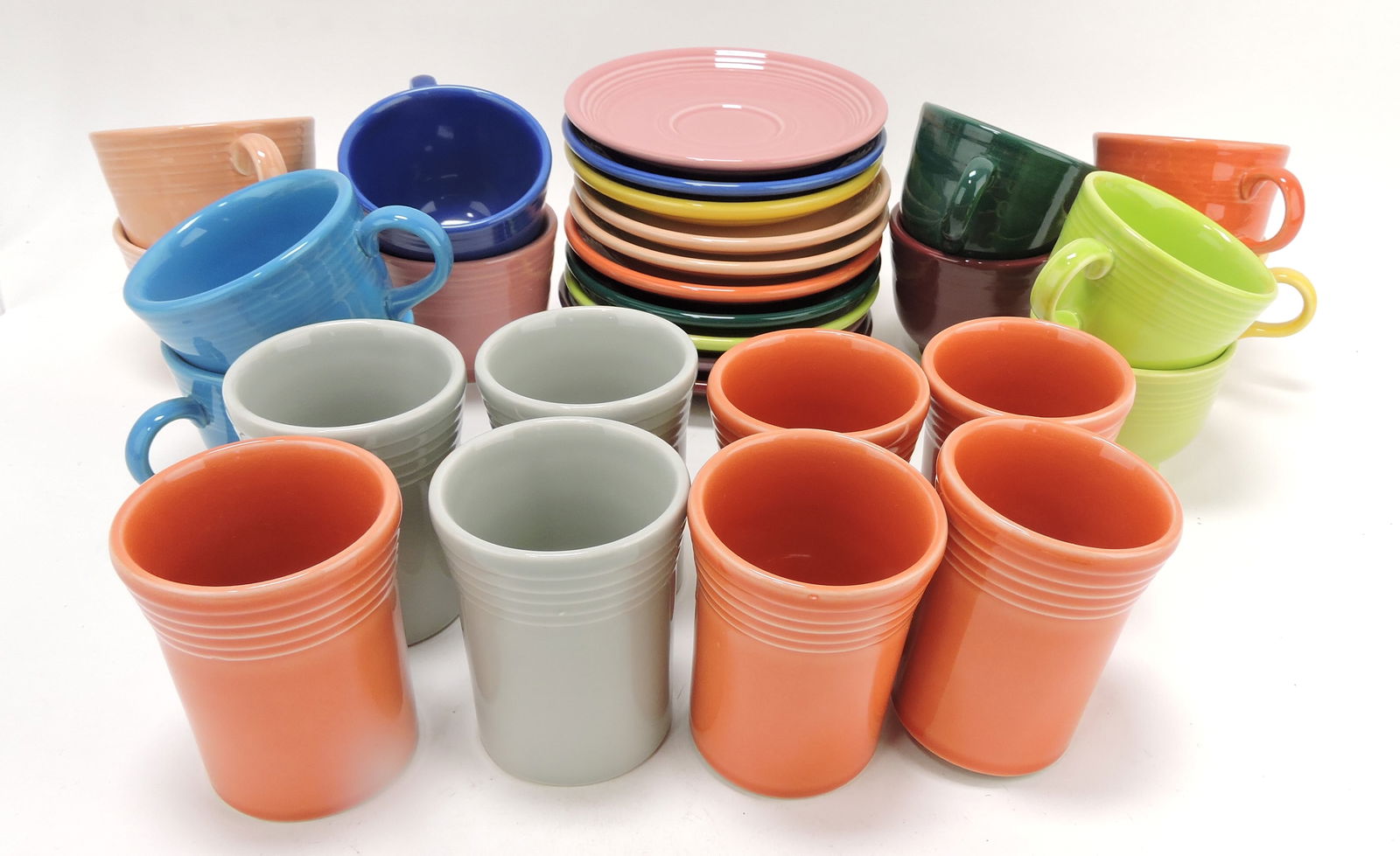 Fiesta Post 86 lot of 12 cups, (1 of 1)