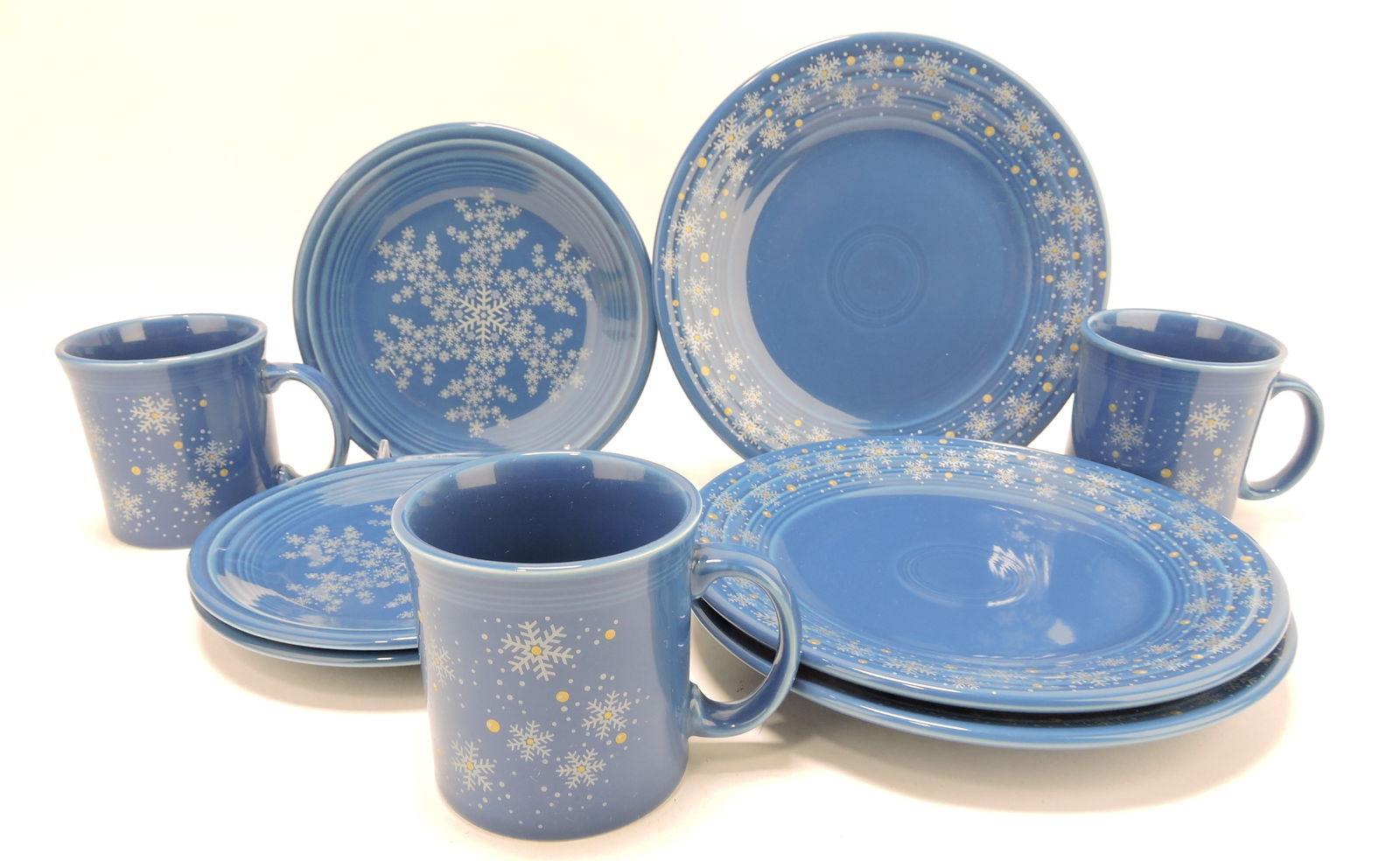 Fiesta Post 86 lapis set with snowflakes (1 of 1)