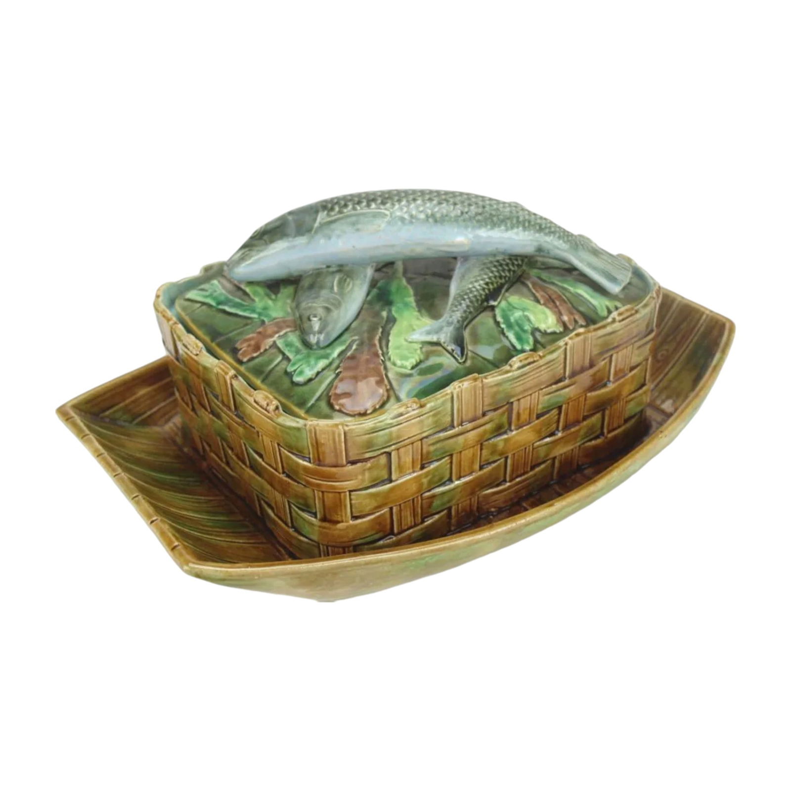 George Jones majolica fish sardine: box and cover, the boat shaped base with basketweave, 9”w