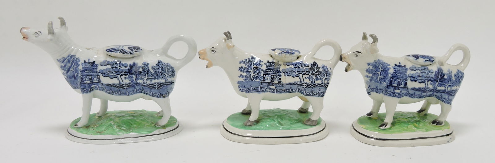 Staffordshire lot of 3 Blue Willow (1 of 1)