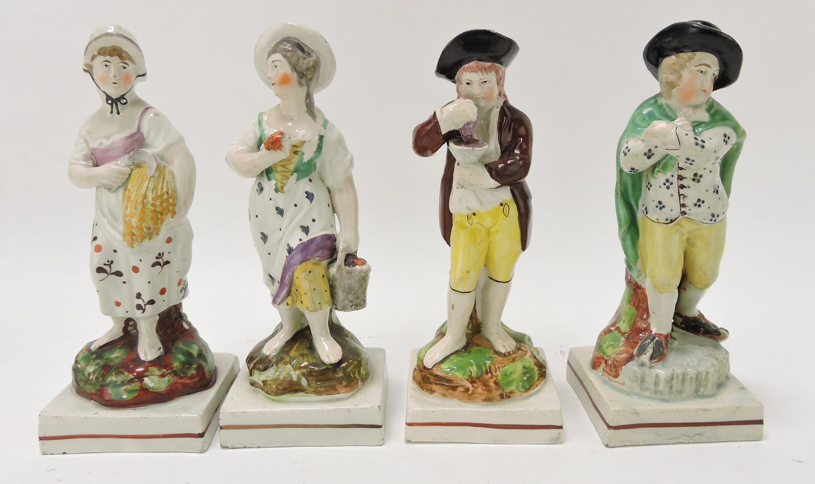 Staffordshire Pearlware lot of 4 figures, (1 of 1)