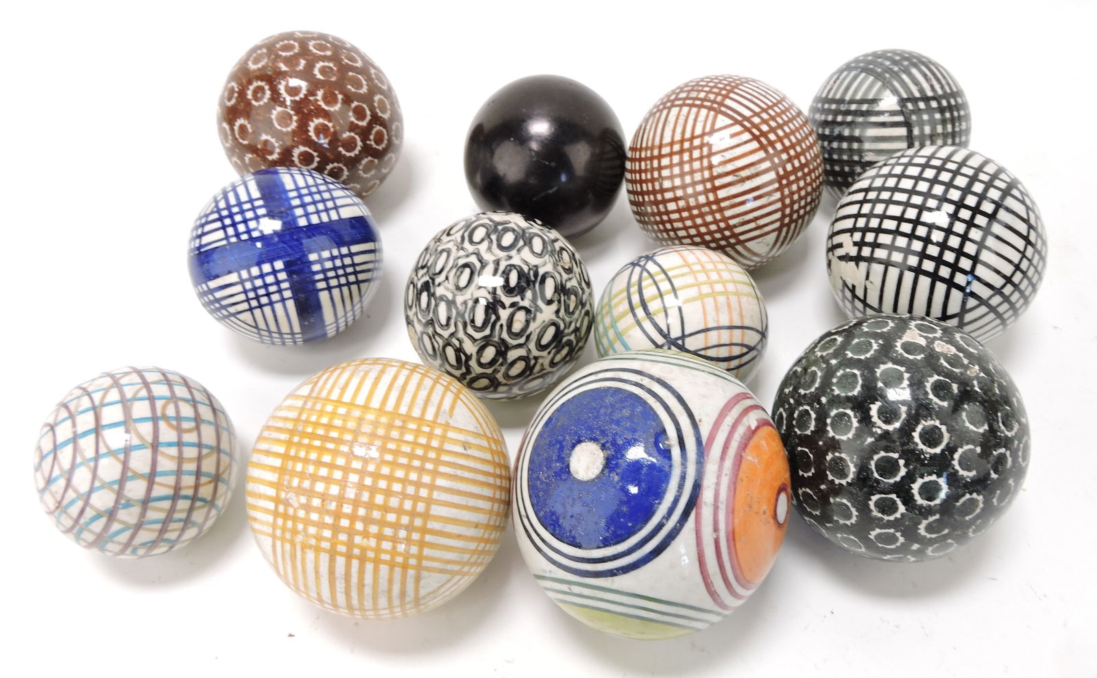 Victorian lot of 12 carpet balls, some (1 of 1)