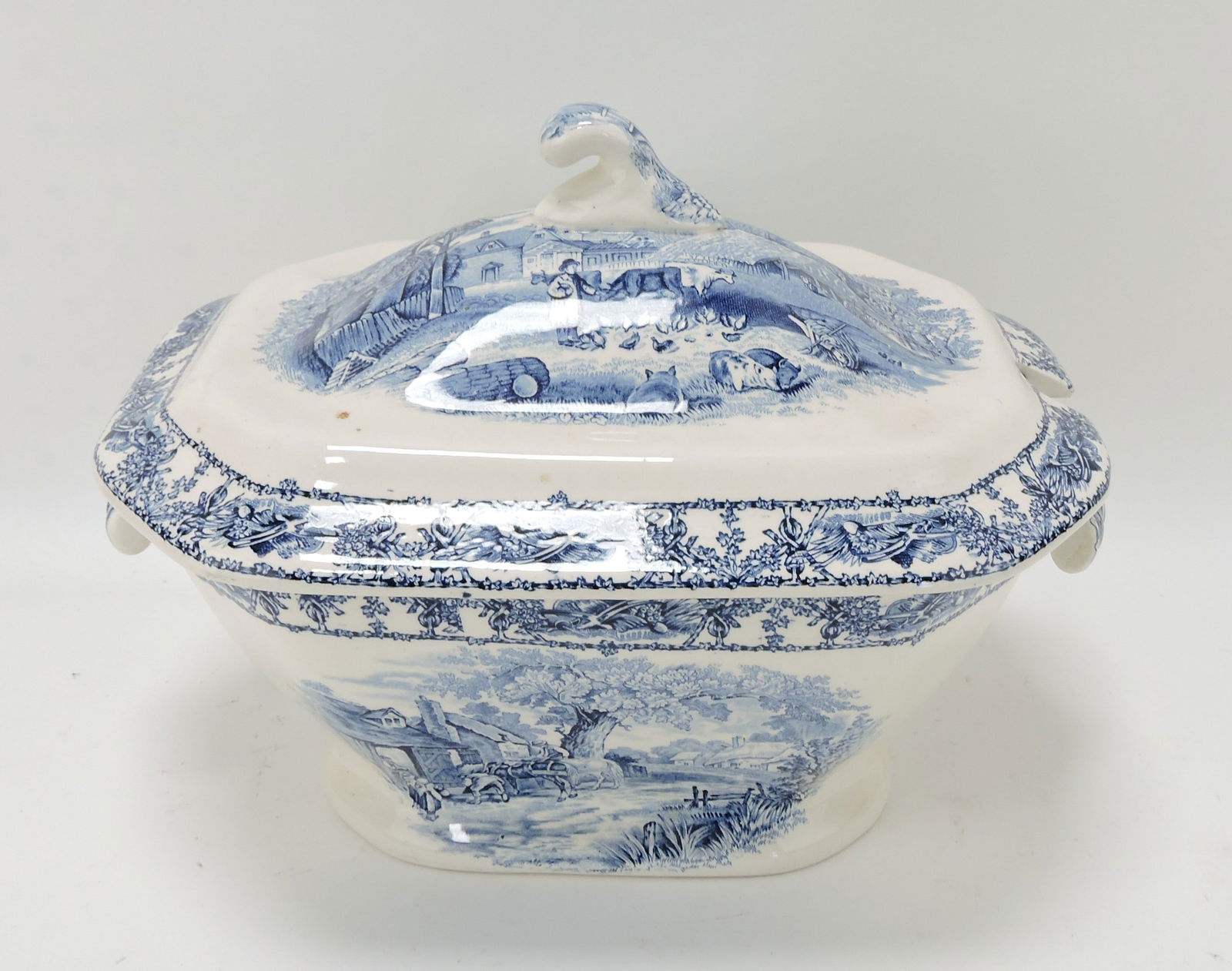 Clarice Cliff Royal Staffordshire (1 of 6)