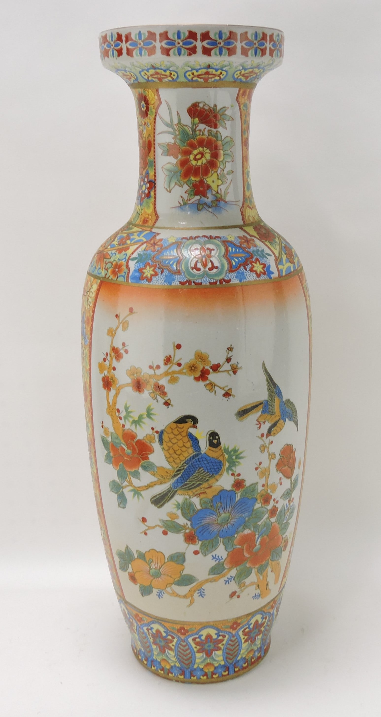 Vintage Oriental Palace floor vase, 24": .