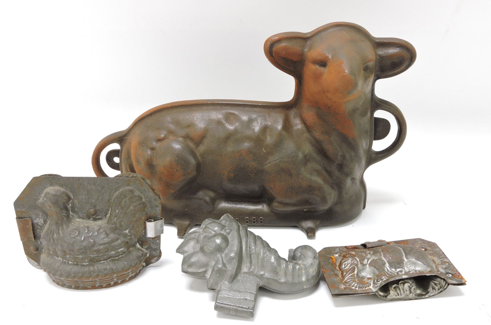 Lot of 4 chocolate molds: lamp, (1 of 1)