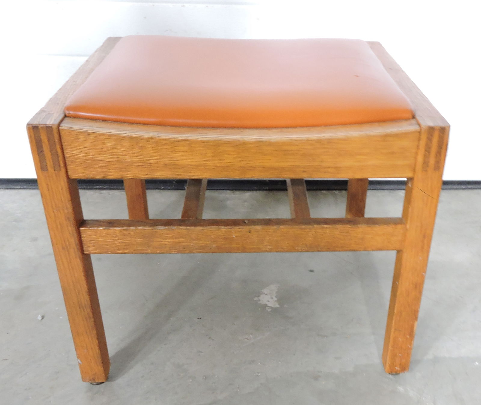 Mission oak foot stool. 14"h, 17"w (1 of 1)