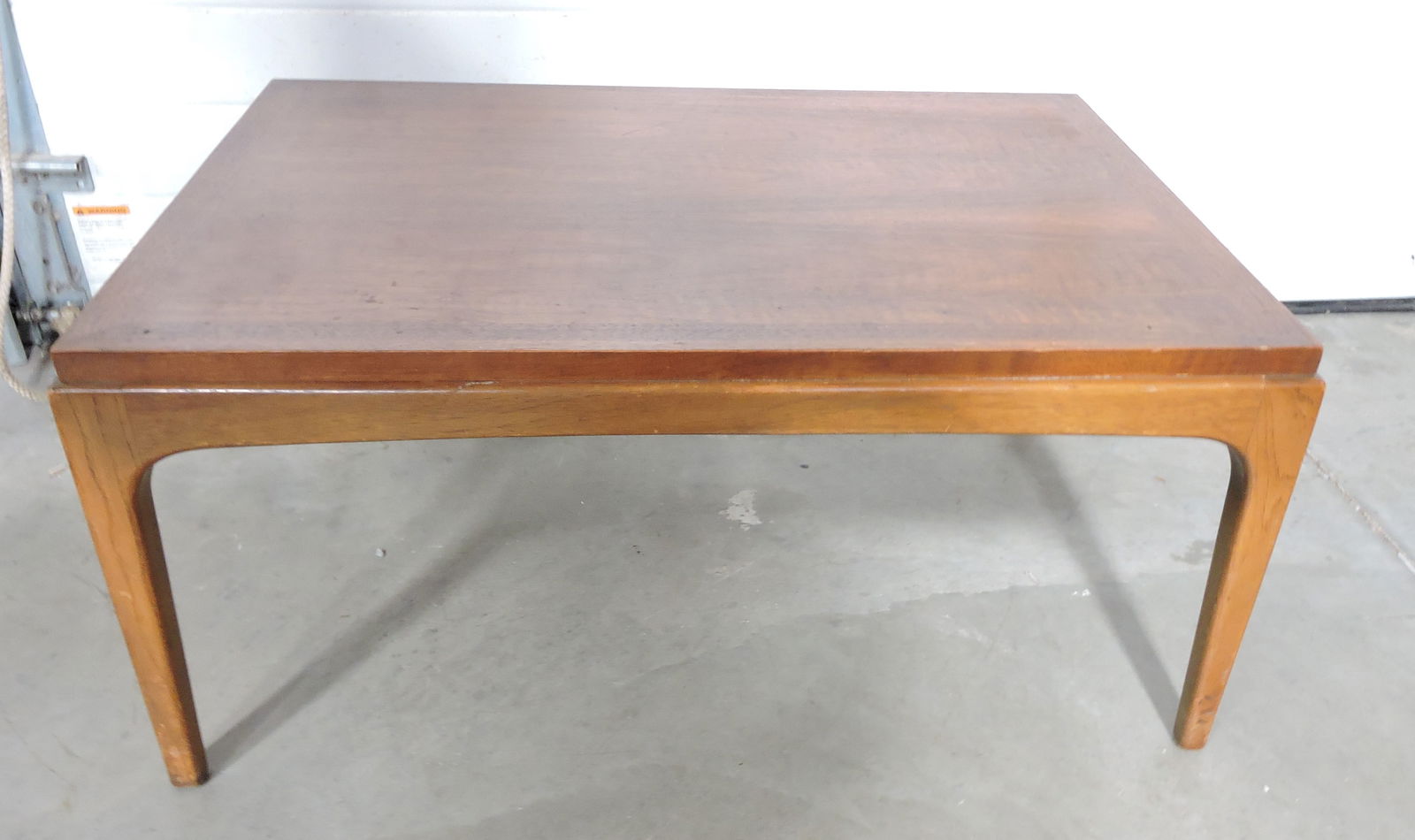 Vintage Lane coffee table, 14"h,: 30"w, 21"d