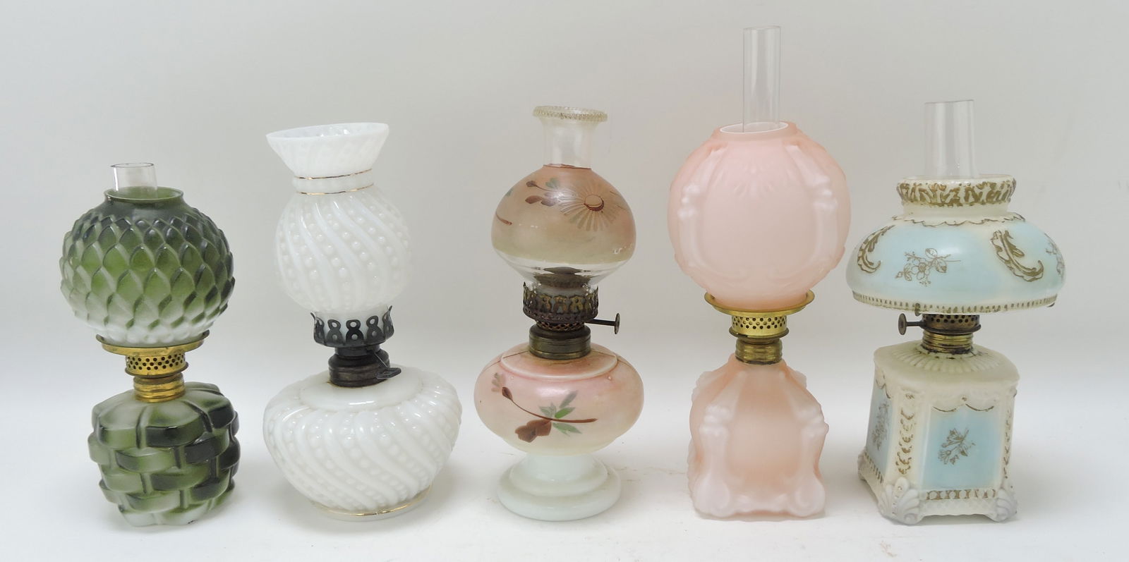 Lot of 5 miniature oil lamps: .