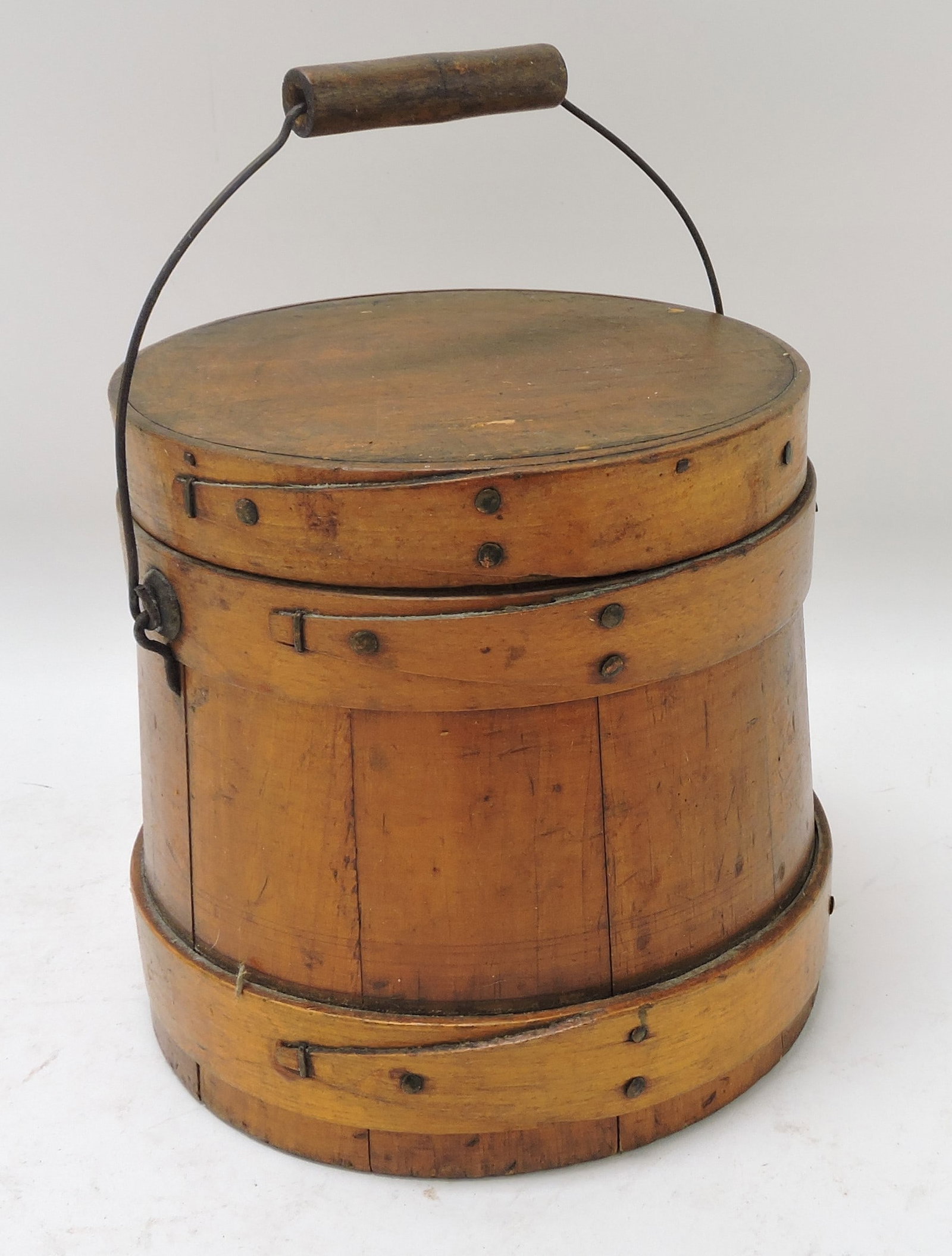 Wooden sugar pail with lid, 6 1/2": .