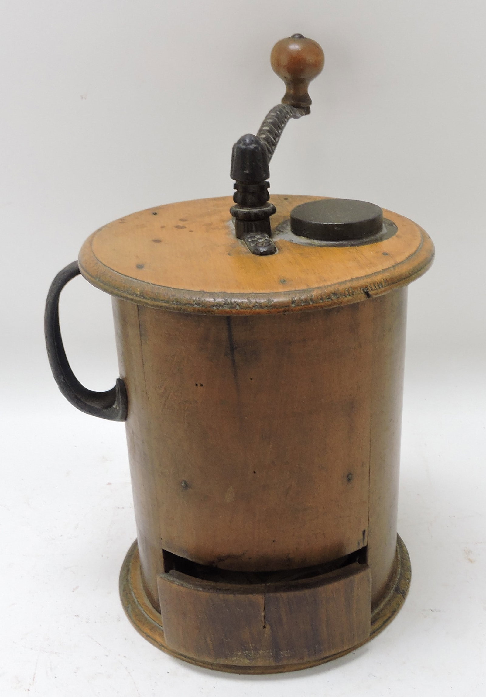Wooden barrel style coffee grinder, (1 of 1)
