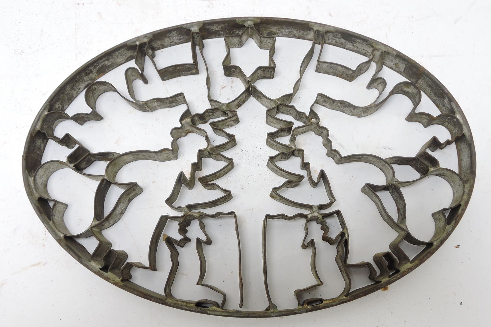 Large tin cookie cutter with multiple (1 of 1)