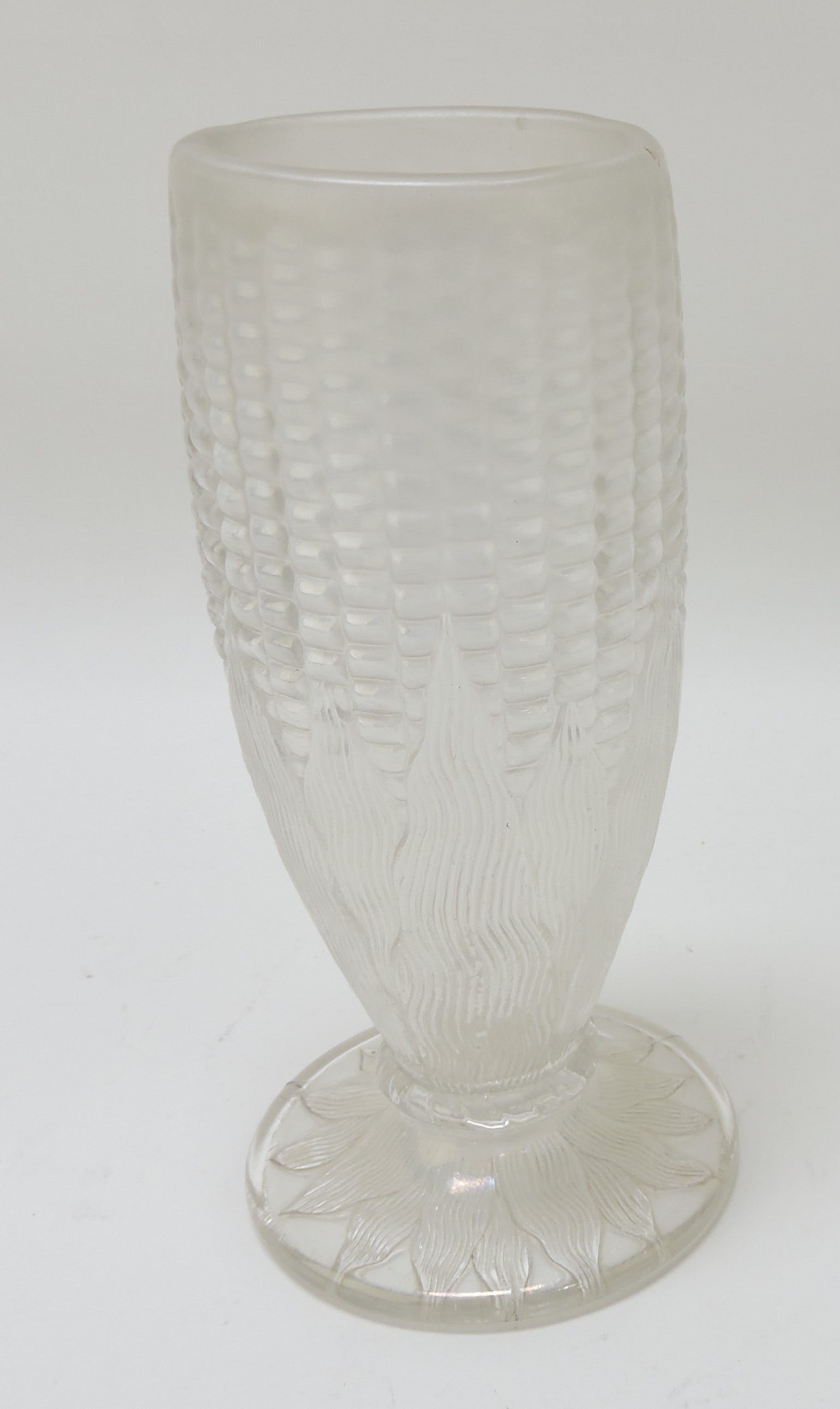 Northwood white carnival glass corn vase: .