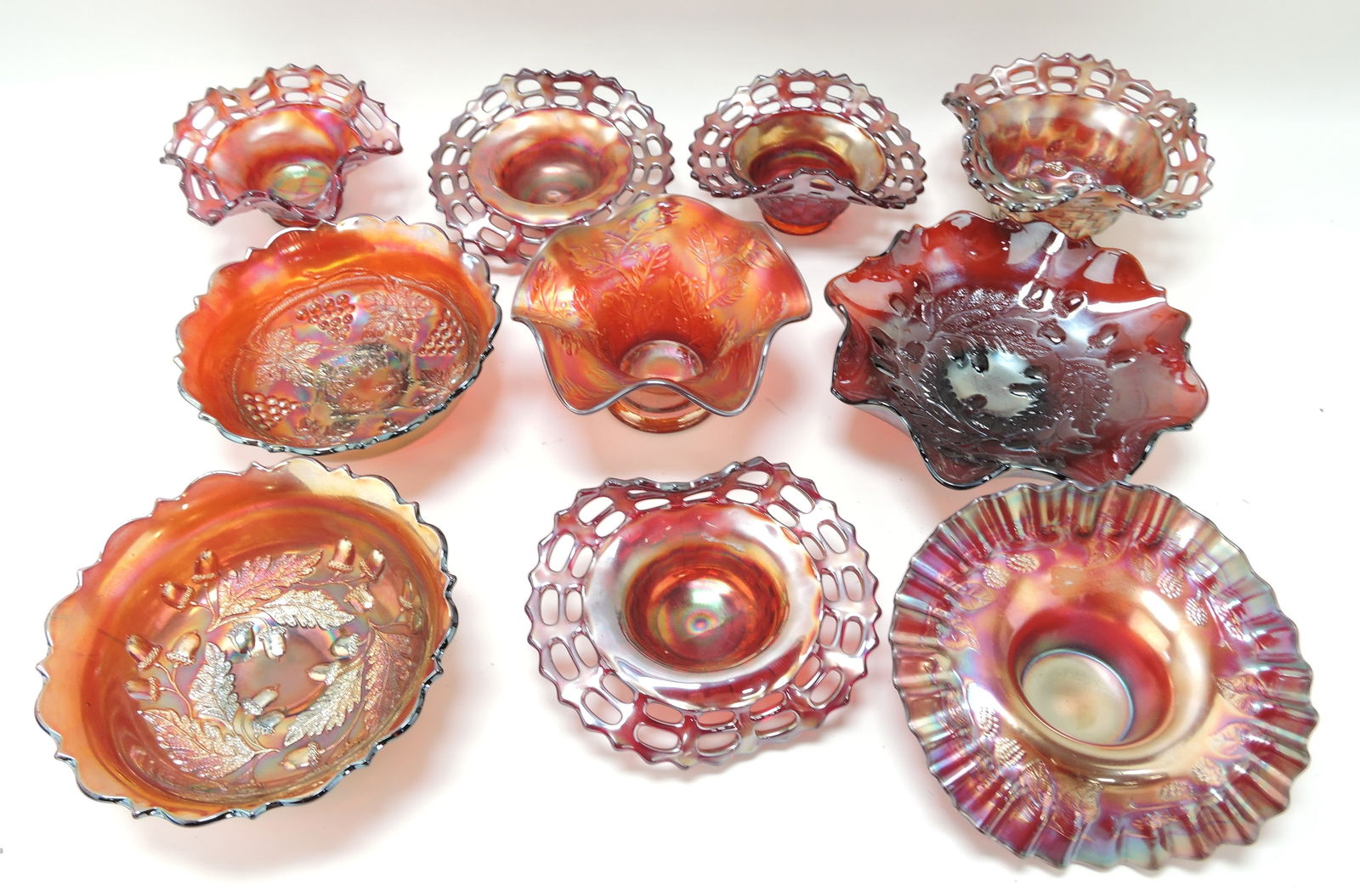 Red carnival glass lot of 10 bowls and (1 of 1)