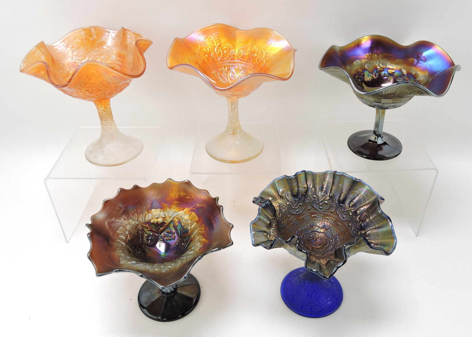 Carnival glass lot of 5 jelly comports: .