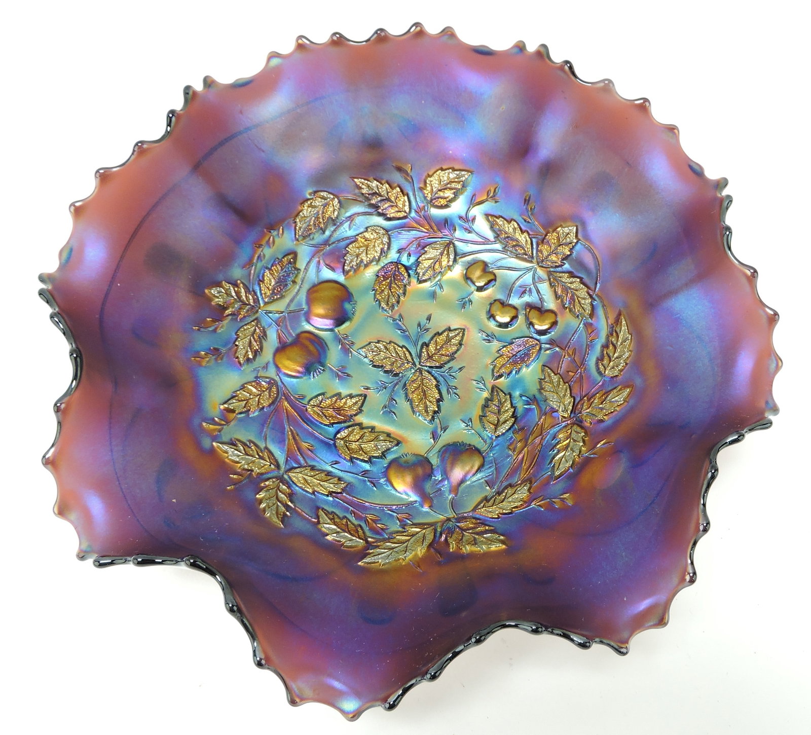 Northwood purple carnival glass: Three Fruits 9 1/4" bowl, great color