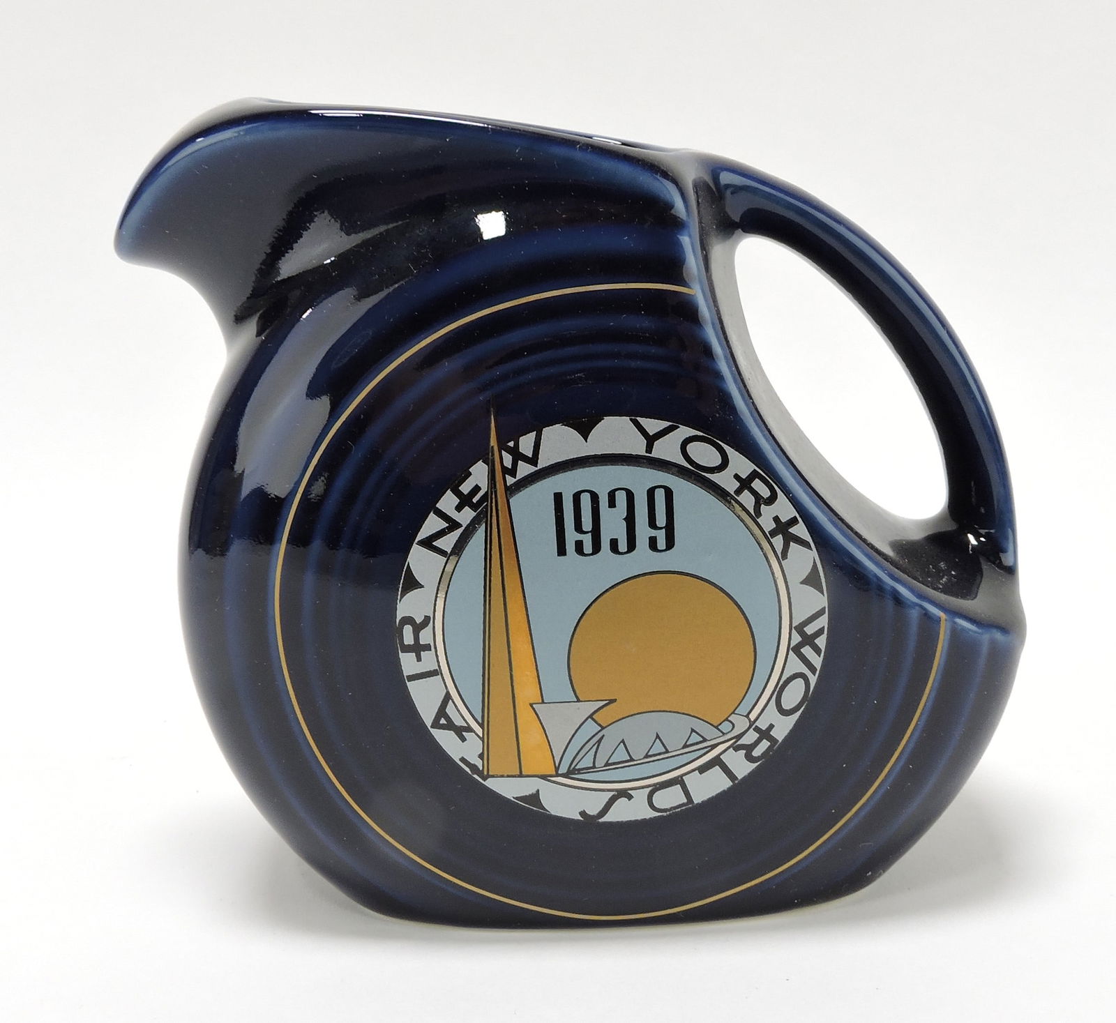 Fiesta Post 86 HLCCA disc juice pitcher, (1 of 1)