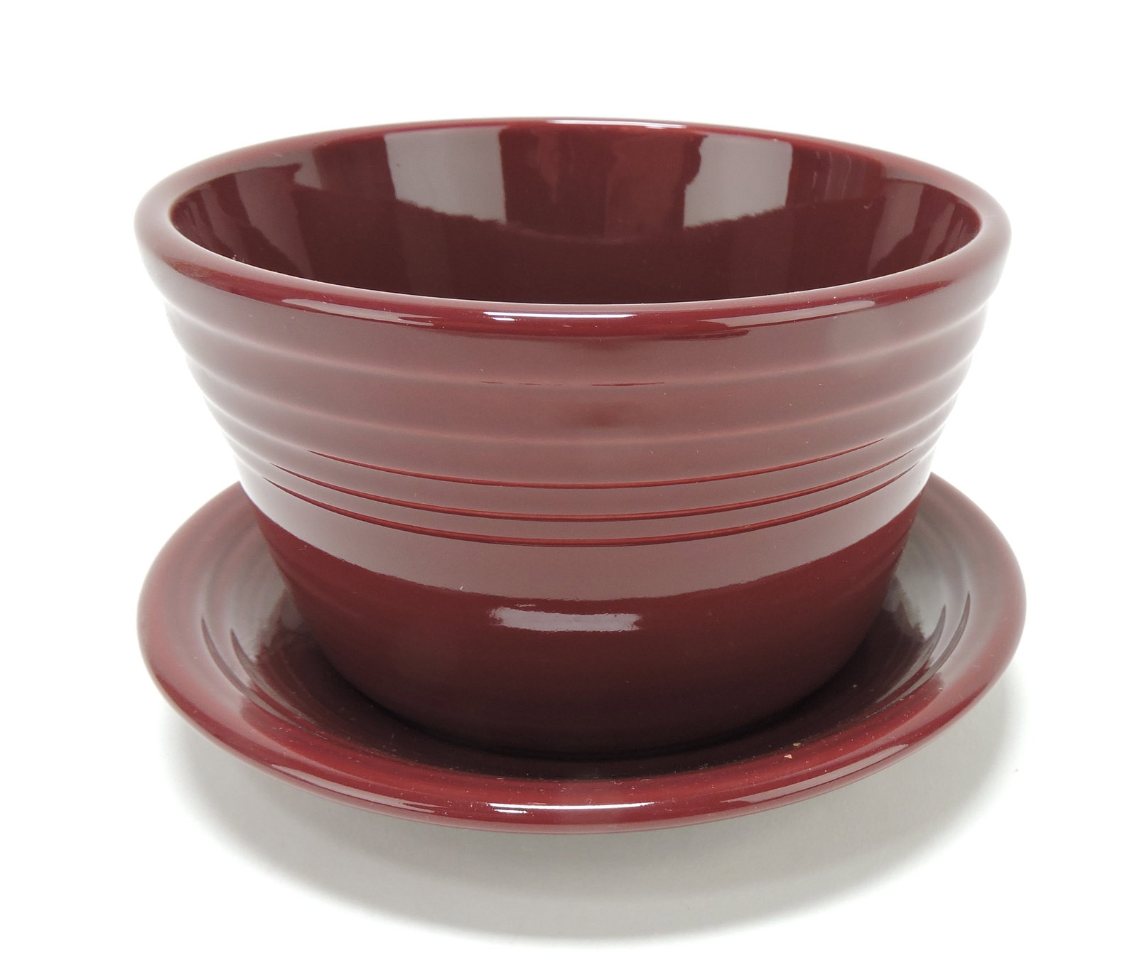 Fiesta Post 86 flower pot and saucer,: cinnabar