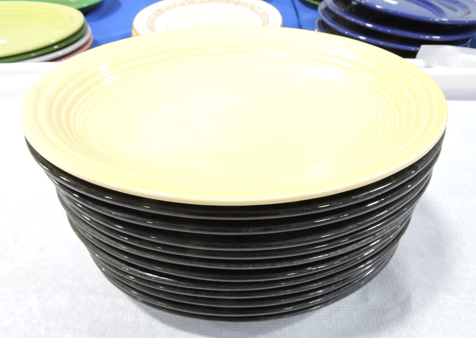 Fiesta Post 86 lot of 12 - 11 1/2" oval (1 of 1)