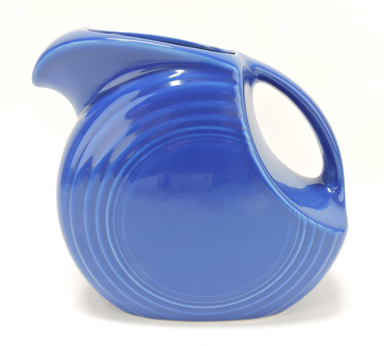 Fiesta Post 86 disc water pitcher,: sapphire