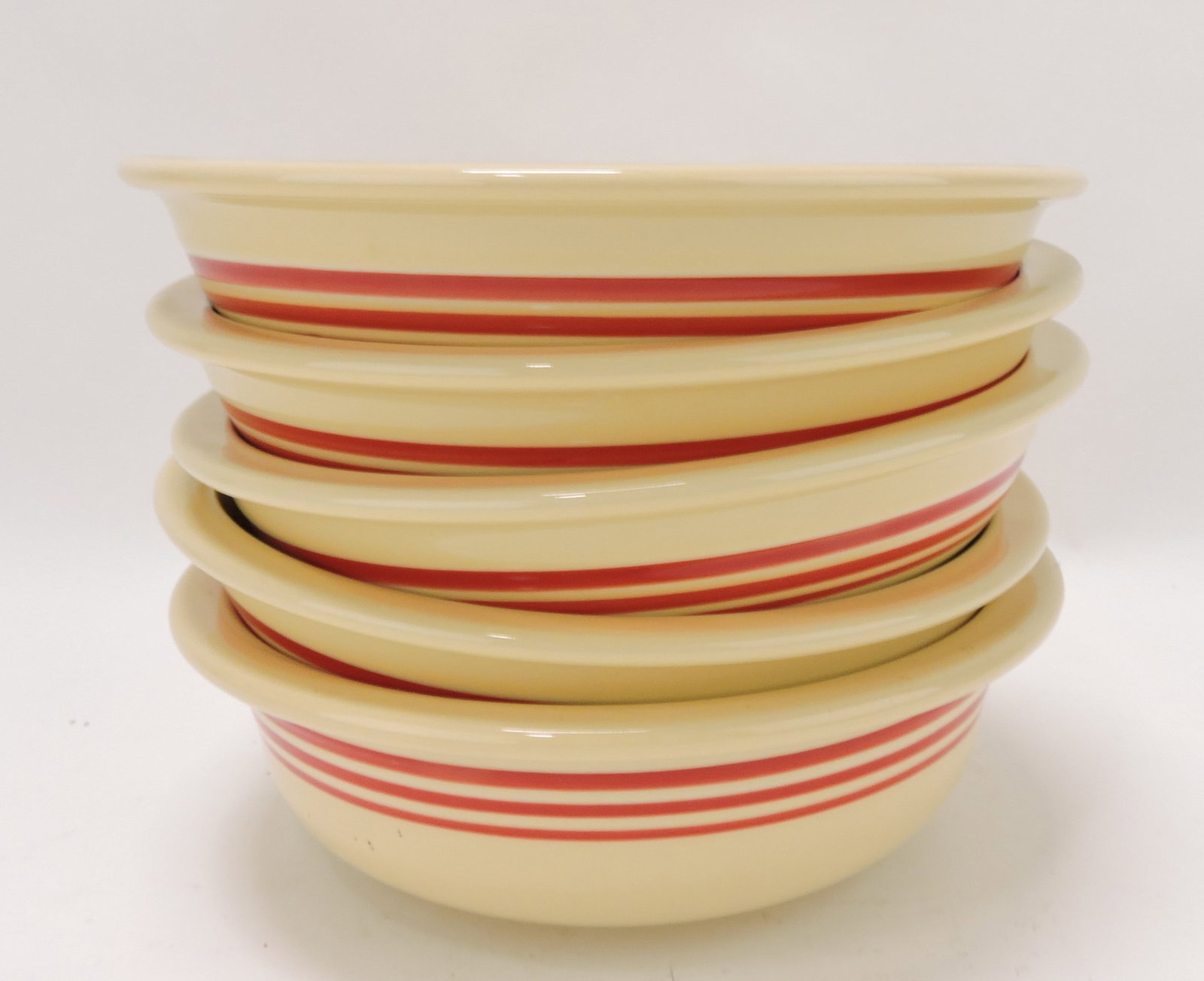 Fiesta Post 86 red stripe lot of: 4 - 8 1/4" bowls and 1 serving bowl