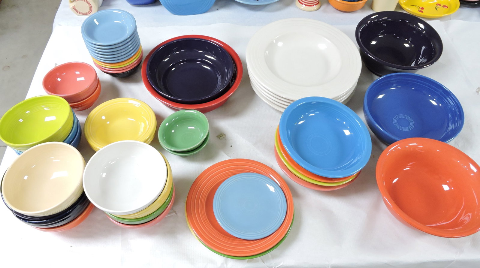 Fiesta Post 86 lot of 48 assorted bowls and: plates