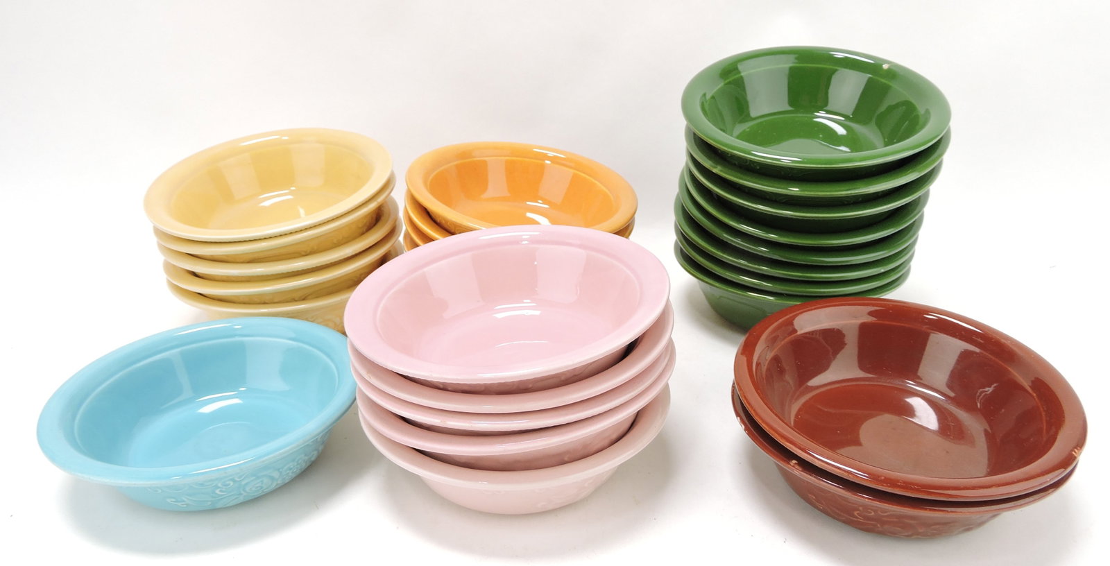 HLC Oven Serve lot of 26 - 5 1/2" bowls: .