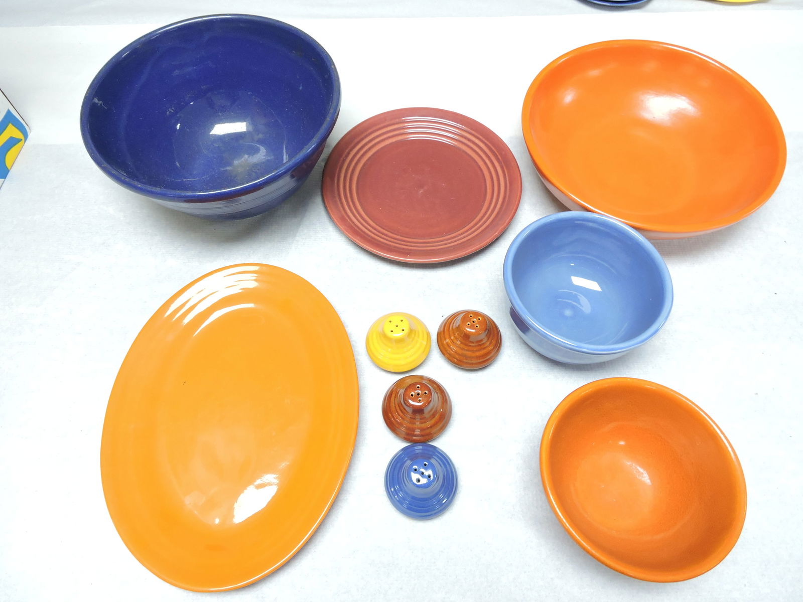 Bauer Pottery lot of 10 pcs: .