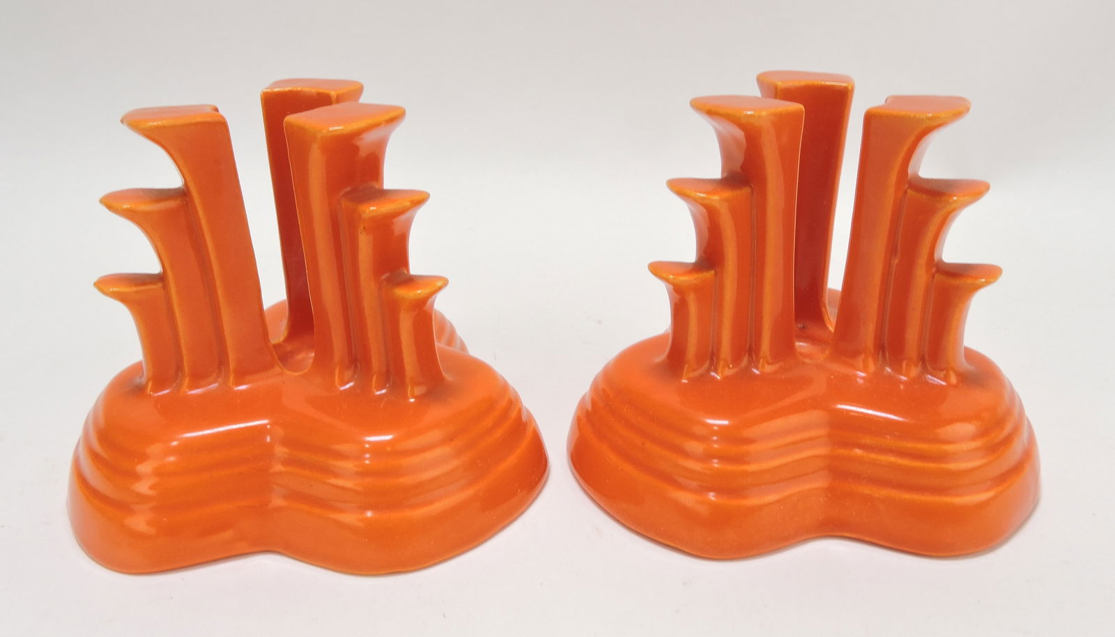 Fiesta pair tripod candle holders, red (1 of 1)