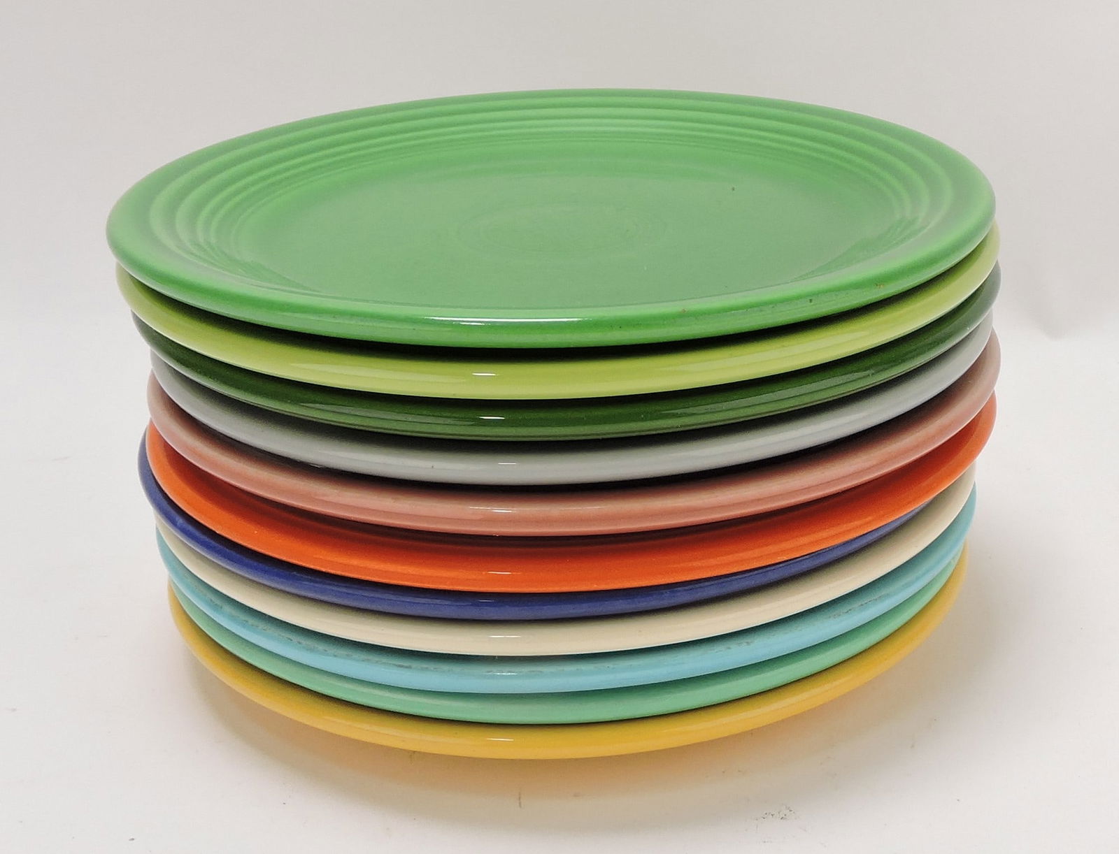 Fiesta 7" plate group, all 11 colors,: some wear