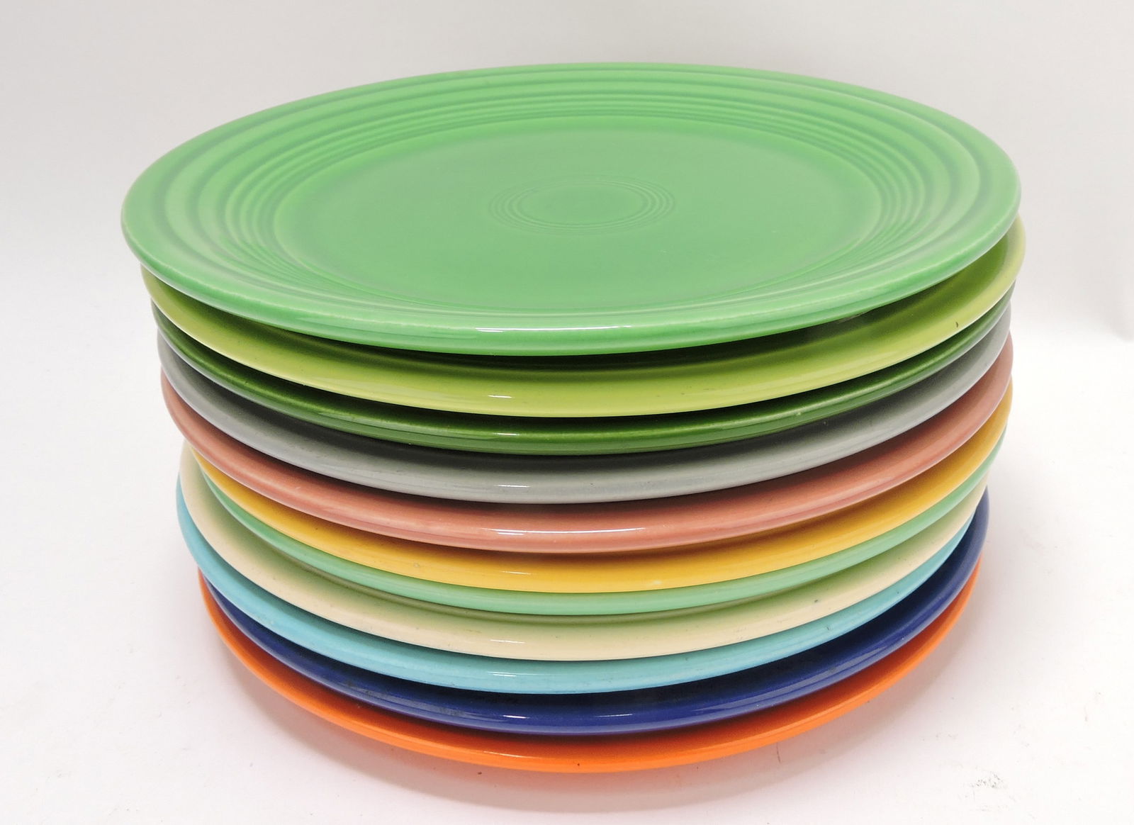 Fiesta 9" plate group: all 11 colors, some: wear