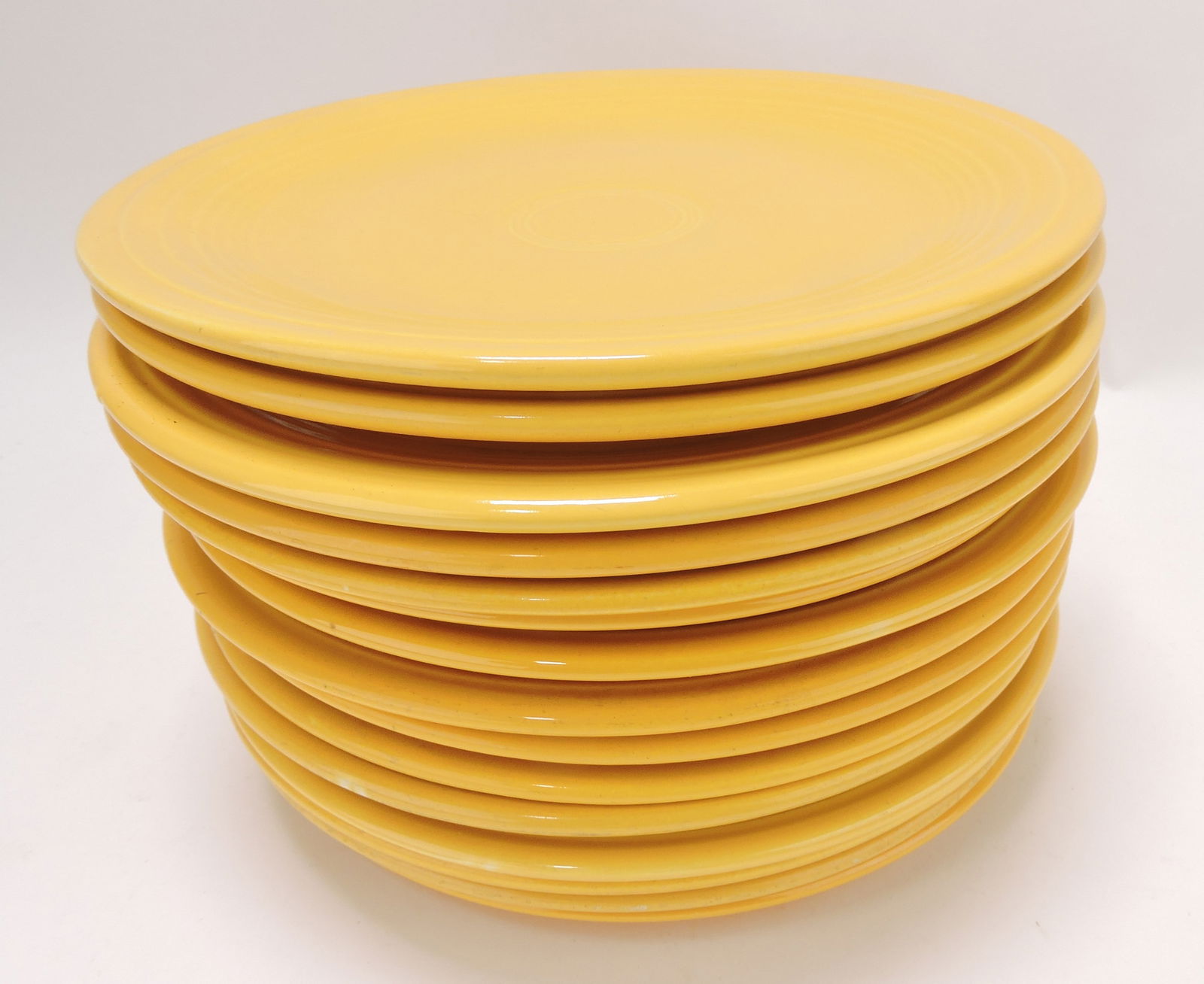 Fiesta 9" plate group: 15 yellow, (1 of 1)