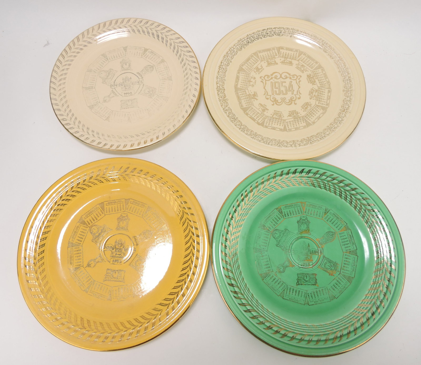 Fiesta lot of 4 calendar plates: .
