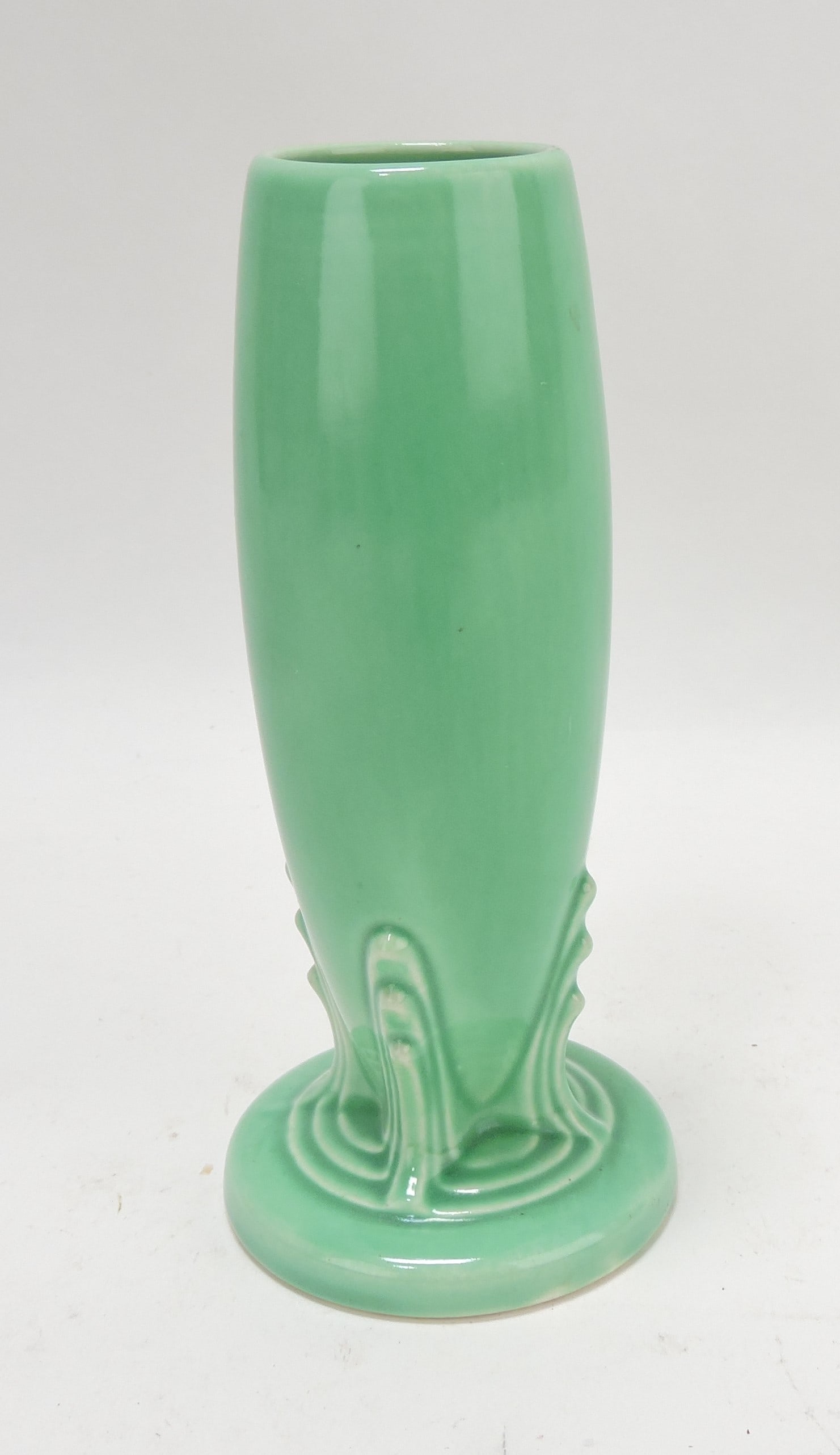 Fiesta bud vase, green (1 of 1)