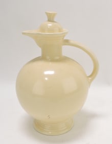 Fiesta carafe, ivory