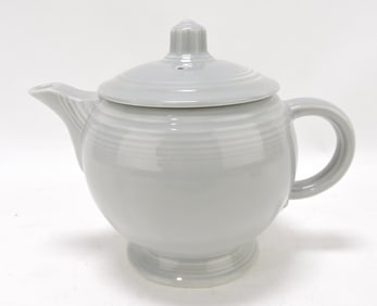 Fiesta medium teapot, gray