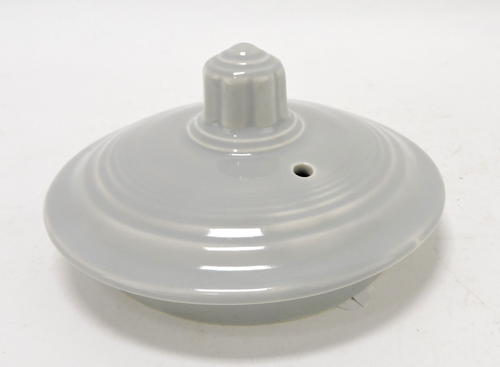 Fiesta medium teapot lid, gray (1 of 1)
