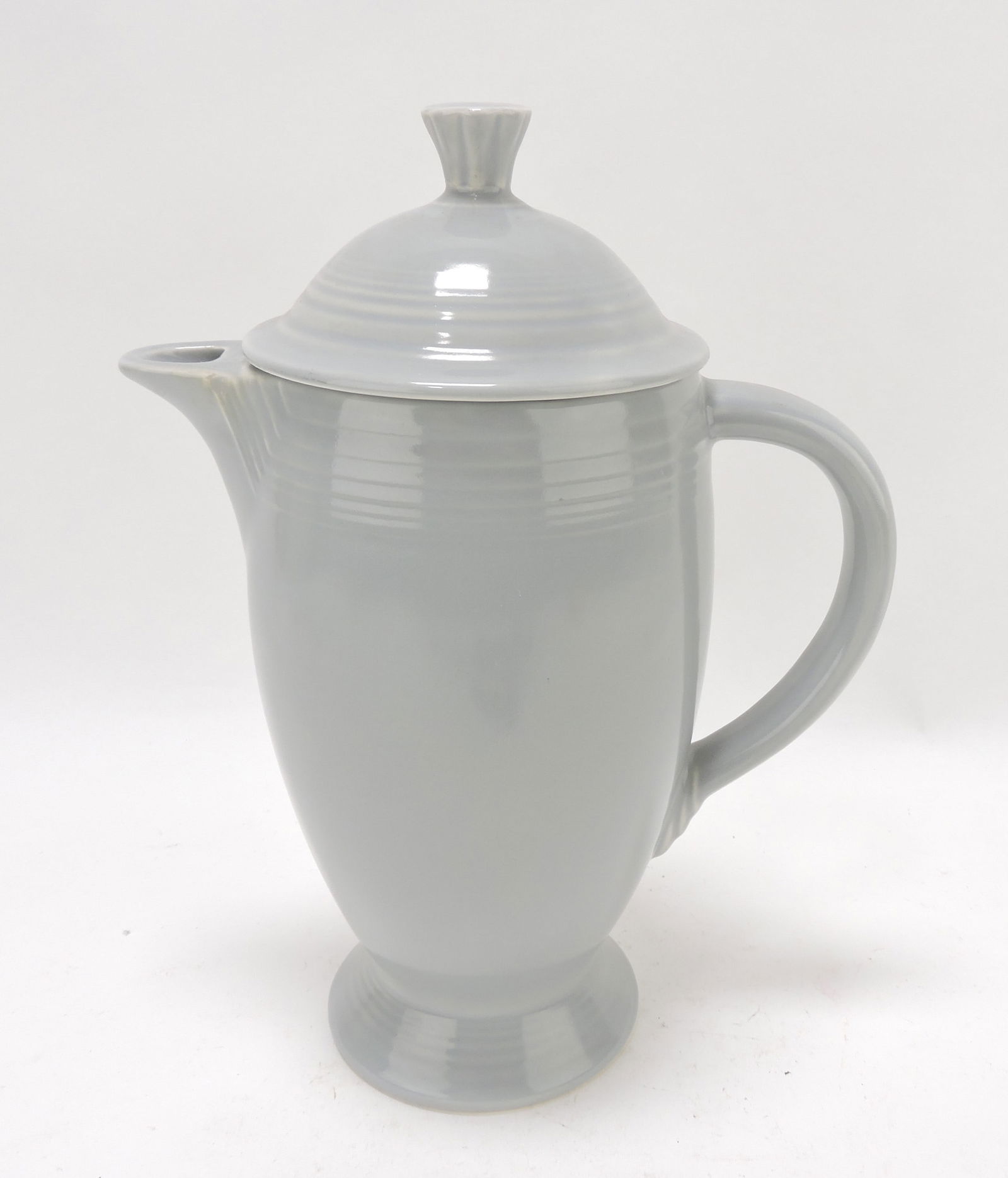Fiesta coffee pot, gray (1 of 1)