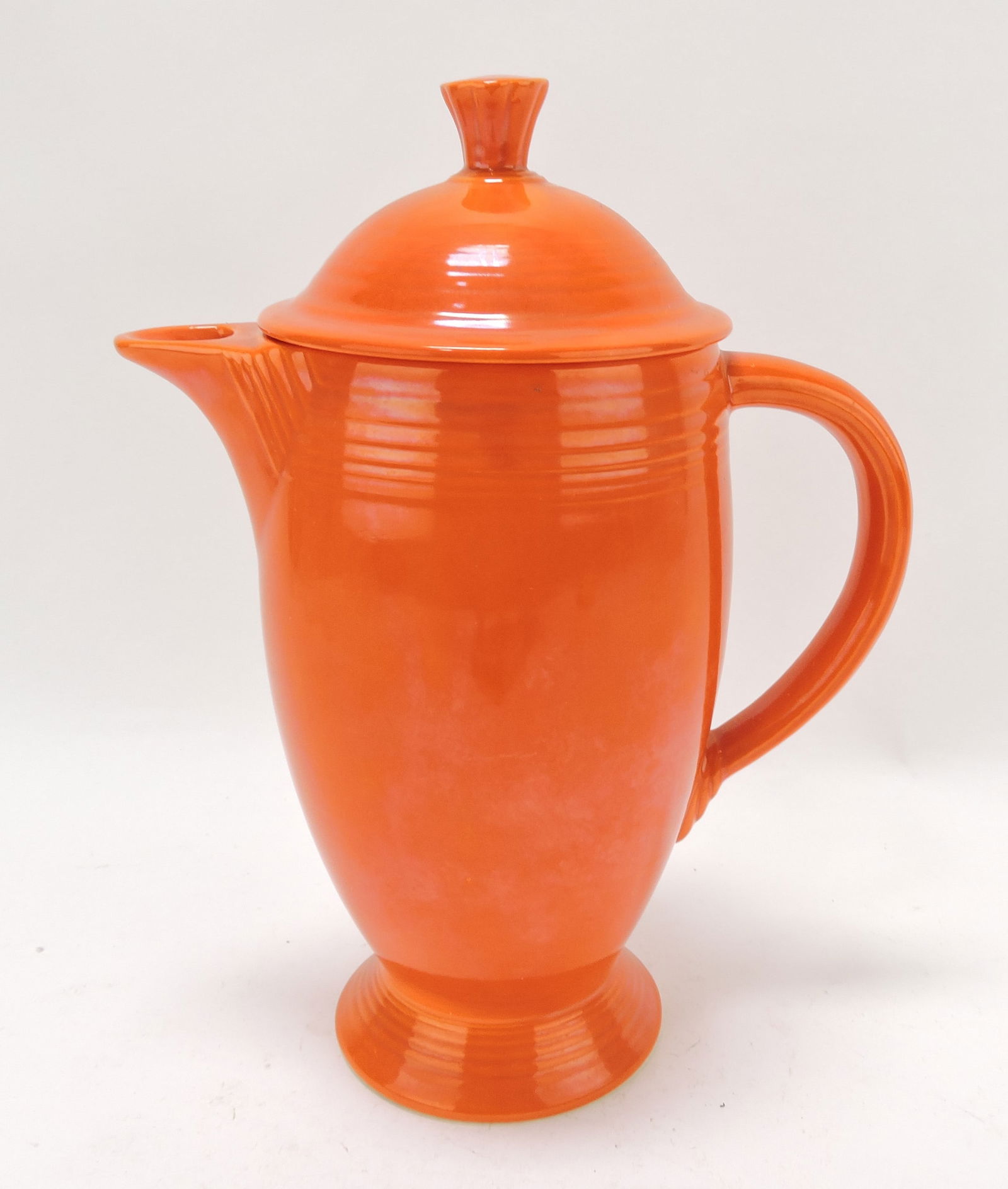 Fiesta coffee pot, red (1 of 1)