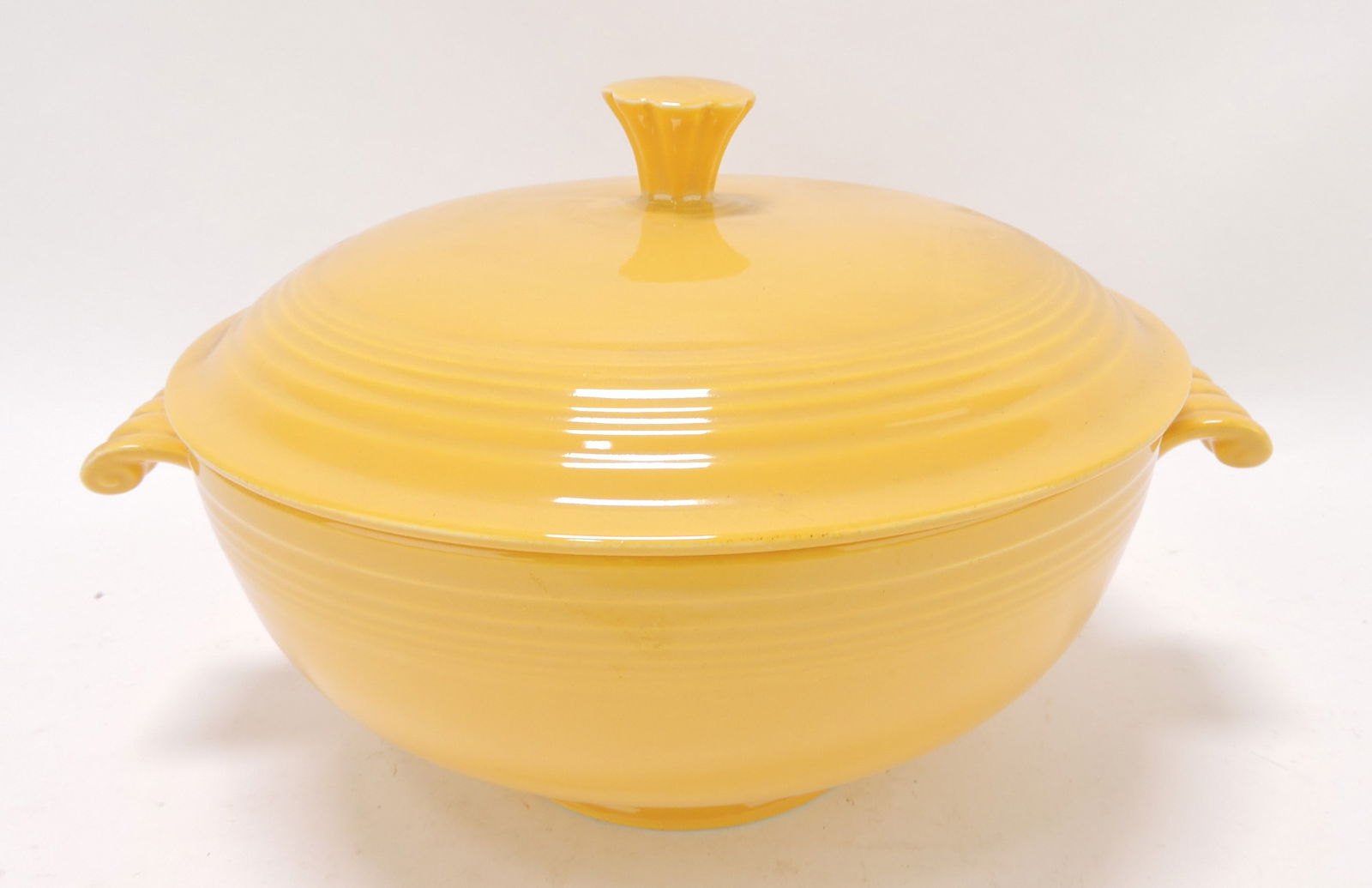 Fiesta casserole, yellow (1 of 1)