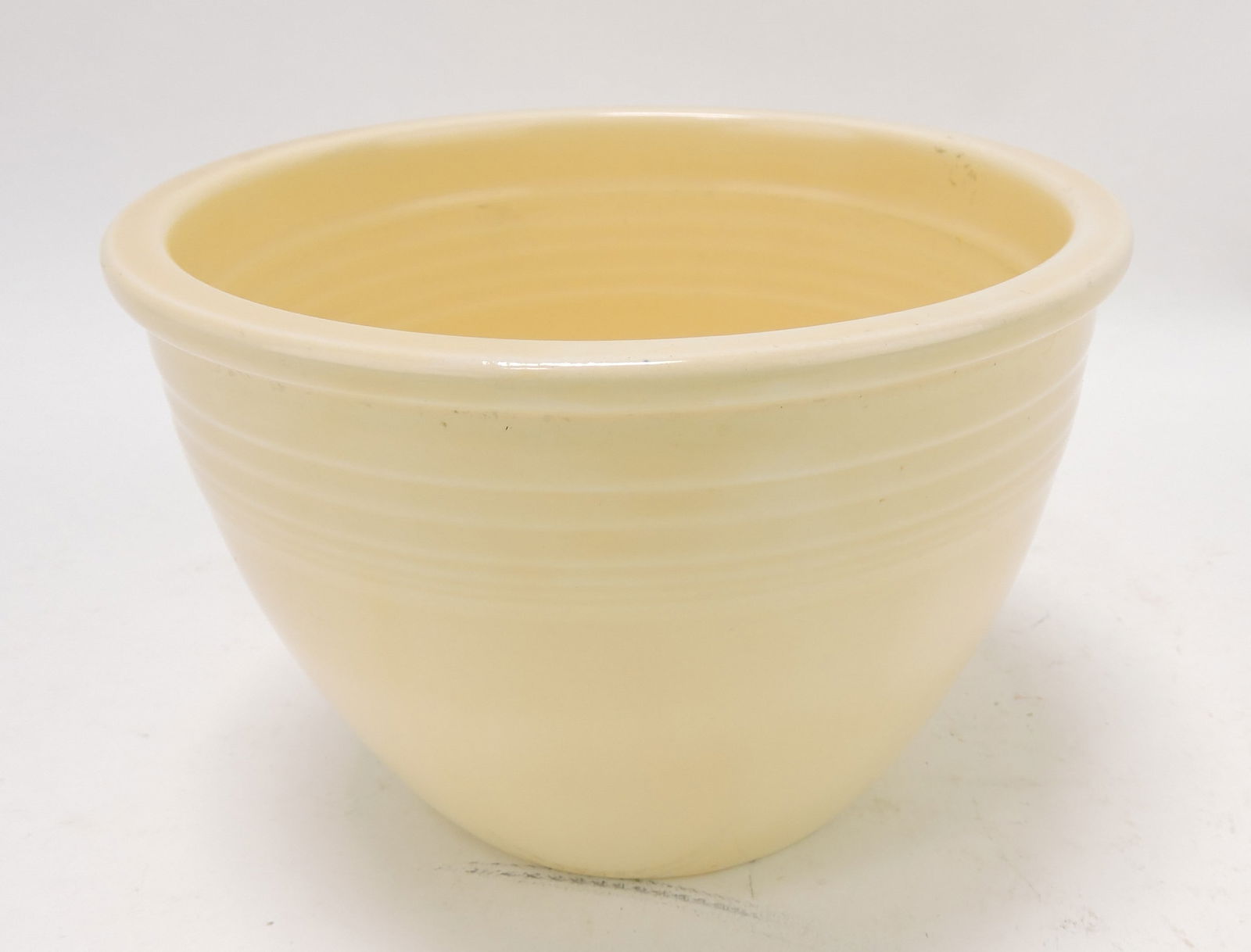 Fiesta #2 mixing bowl, ivory (1 of 1)