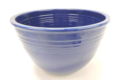 Fiesta #7 mixing bowl, cobalt, minor