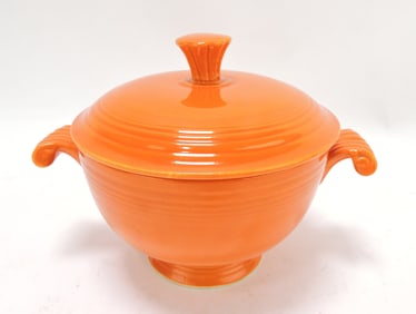 Fiesta covered onion soup, red, flat