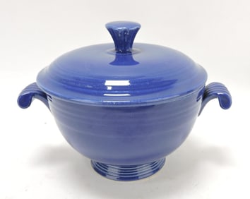 Fiesta covered onion soup, cobalt